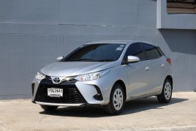 2020 Toyota YARIS 1.2 Entry รถเก๋ง 5 ประตู ออกรถ 0 บาท